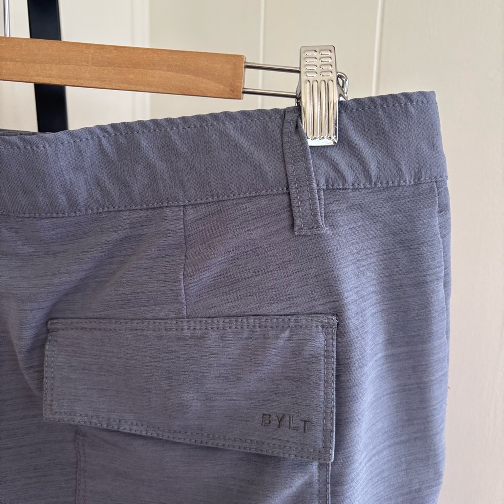 BYLT Mens XL - 36x9 Gray Stretch Athleisure Outdoor Golf Chino Kinetic Shorts